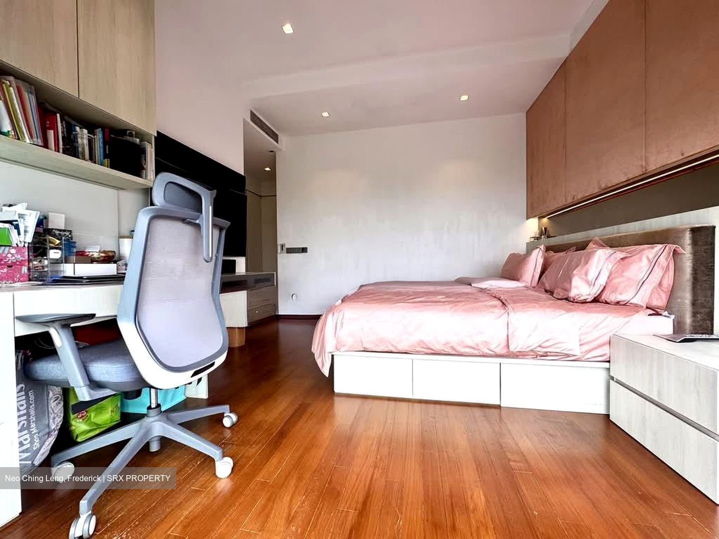 The Oceanfront @ Sentosa Cove (D4), Condominium #566742071